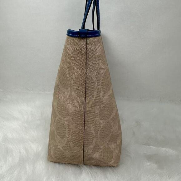 Coach City Tote Bag Signature Canvas W Coach Graphic Sand/Pacific Blue CY705 NWT - Picture 4 of 12